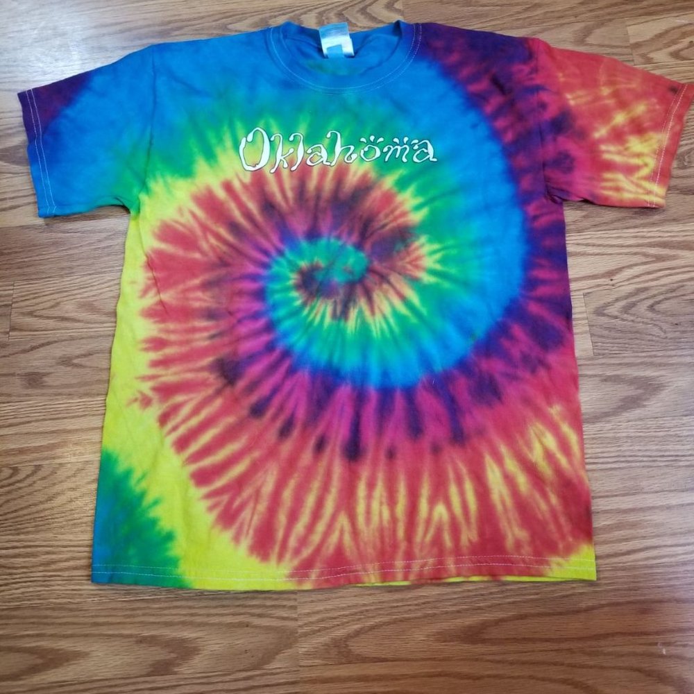 Oklahoma youth short sleeve tie dye tshirt